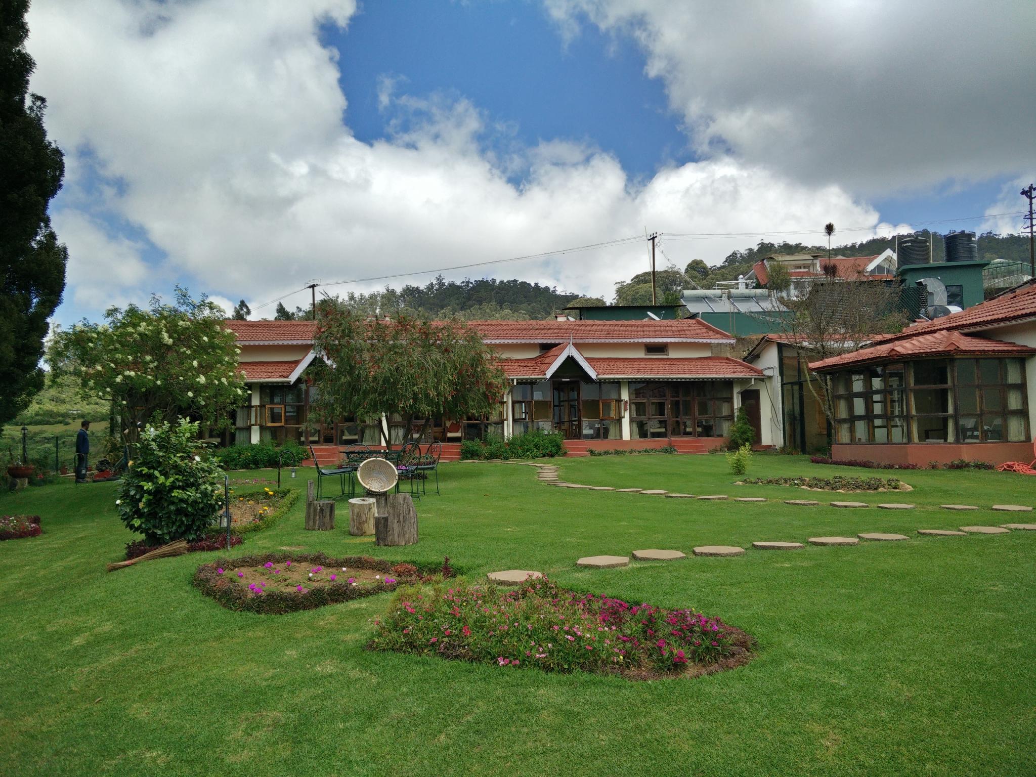 Hotels and Home stays near Ooty Rose Garden, Ooty. Book your Stay now