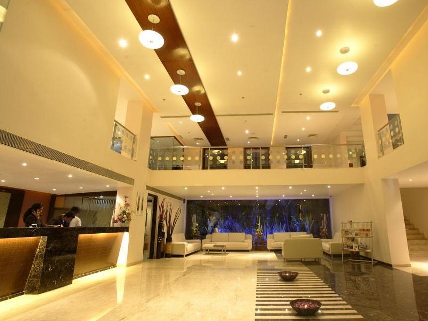 Hotels and Home stays near Frontier Management Centre, Bangalore. Book your Stay now