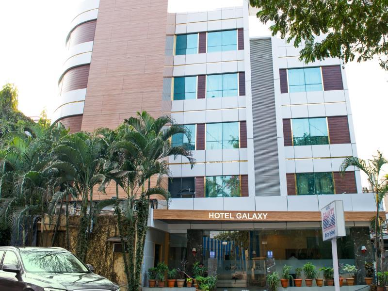 Hotels and Home stays near Leopold’s Cafe, Mumbai. Book your Stay now