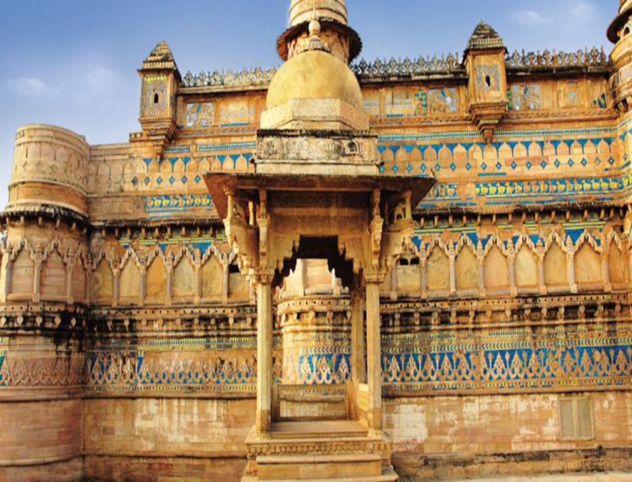 Hotels and Home stays near Jai Vilas Palace, Gwalior. Book your Stay now