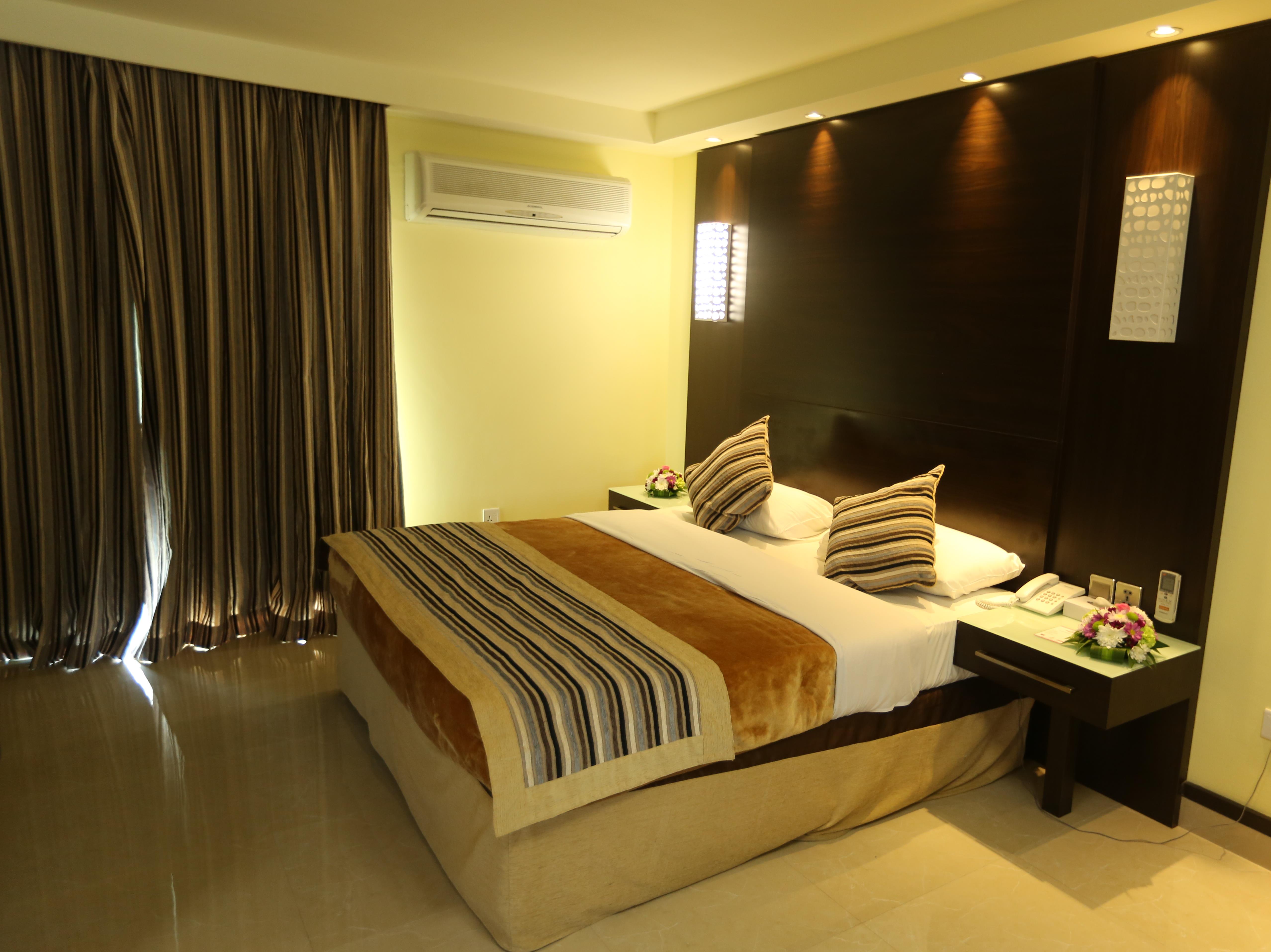 Hotels  near Galleria Shopping Mall, Dubai. Book your Stay now