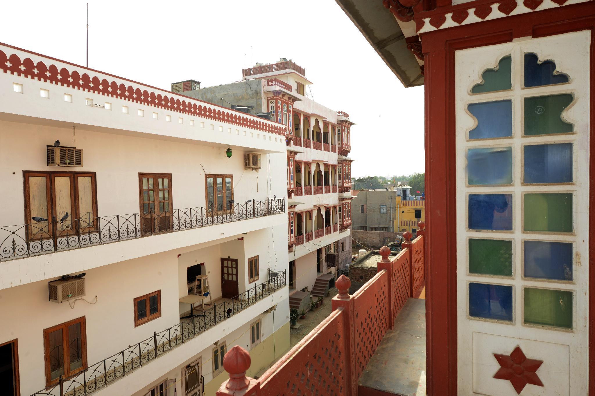 Hotels and Home stays near Shri Laxminath Temple, Bikaner. Book your Stay now