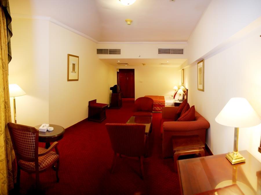 Hotels  near American University in the Emirates, Dubai. Book your Stay now