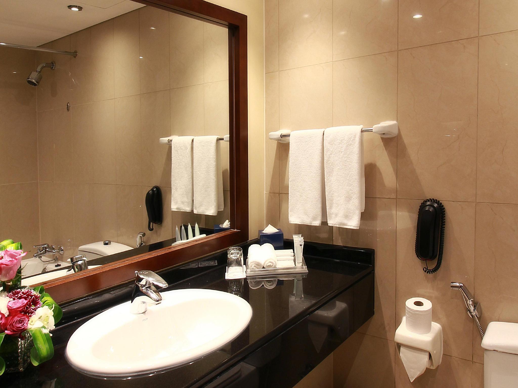 Hotels  near Baniyas Square Metro Station, Dubai. Book your Stay now