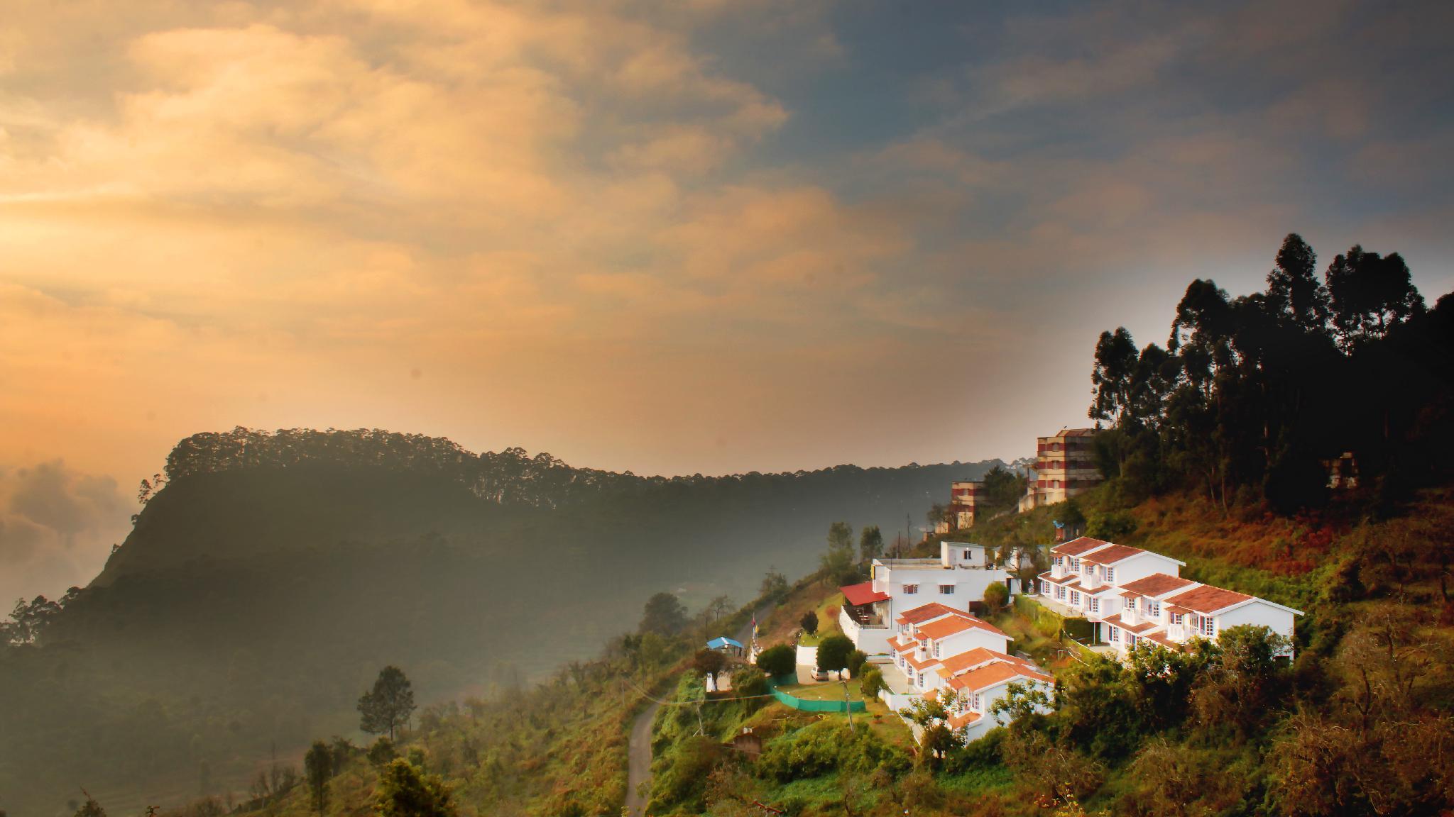 Hotels and Home stays near Kodaikanal Lake, Kodaikanal. Book your Stay now