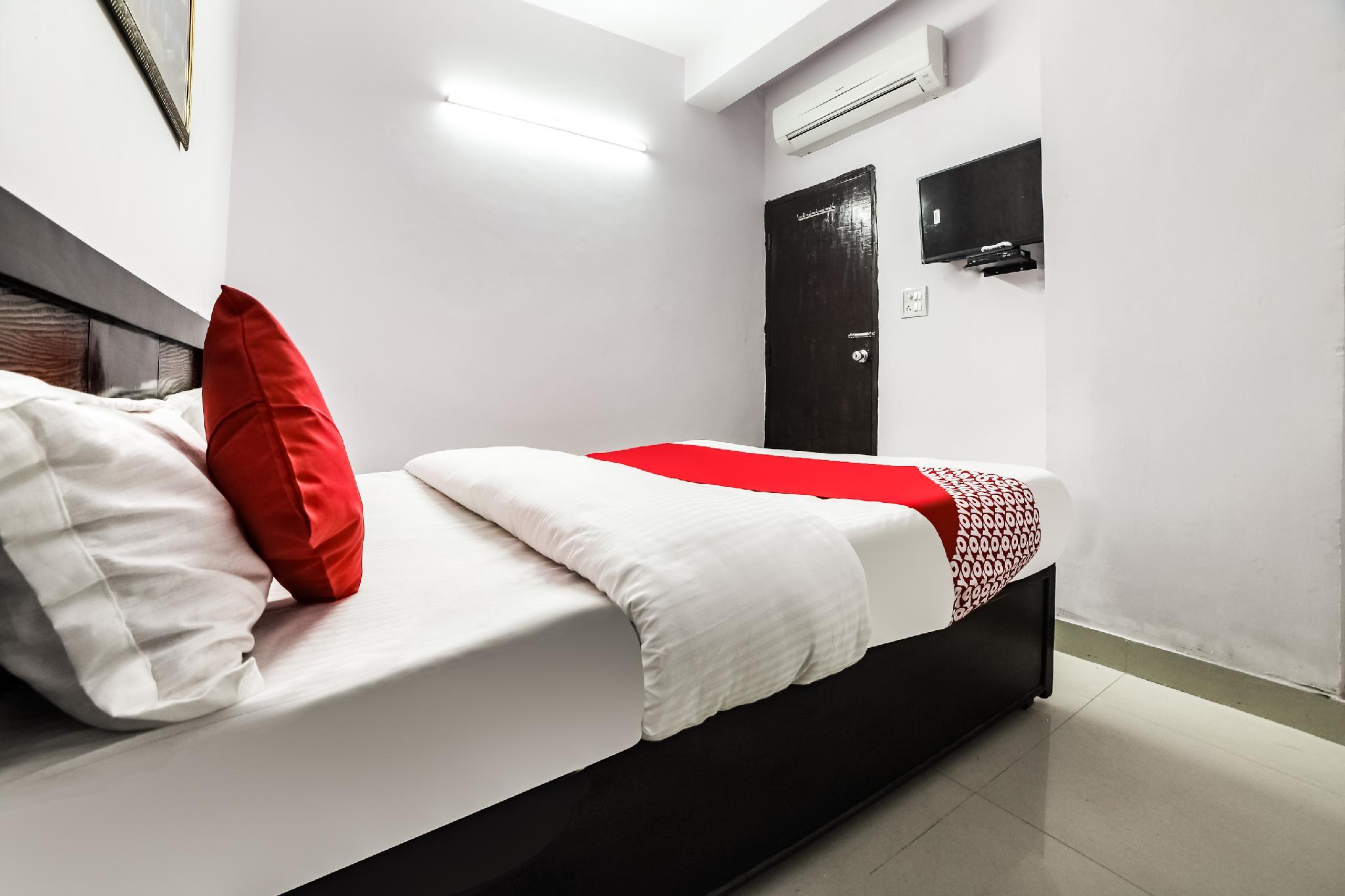 Hotels and Home stays near Tirur Railway Station, Kondotti. Book your Stay now