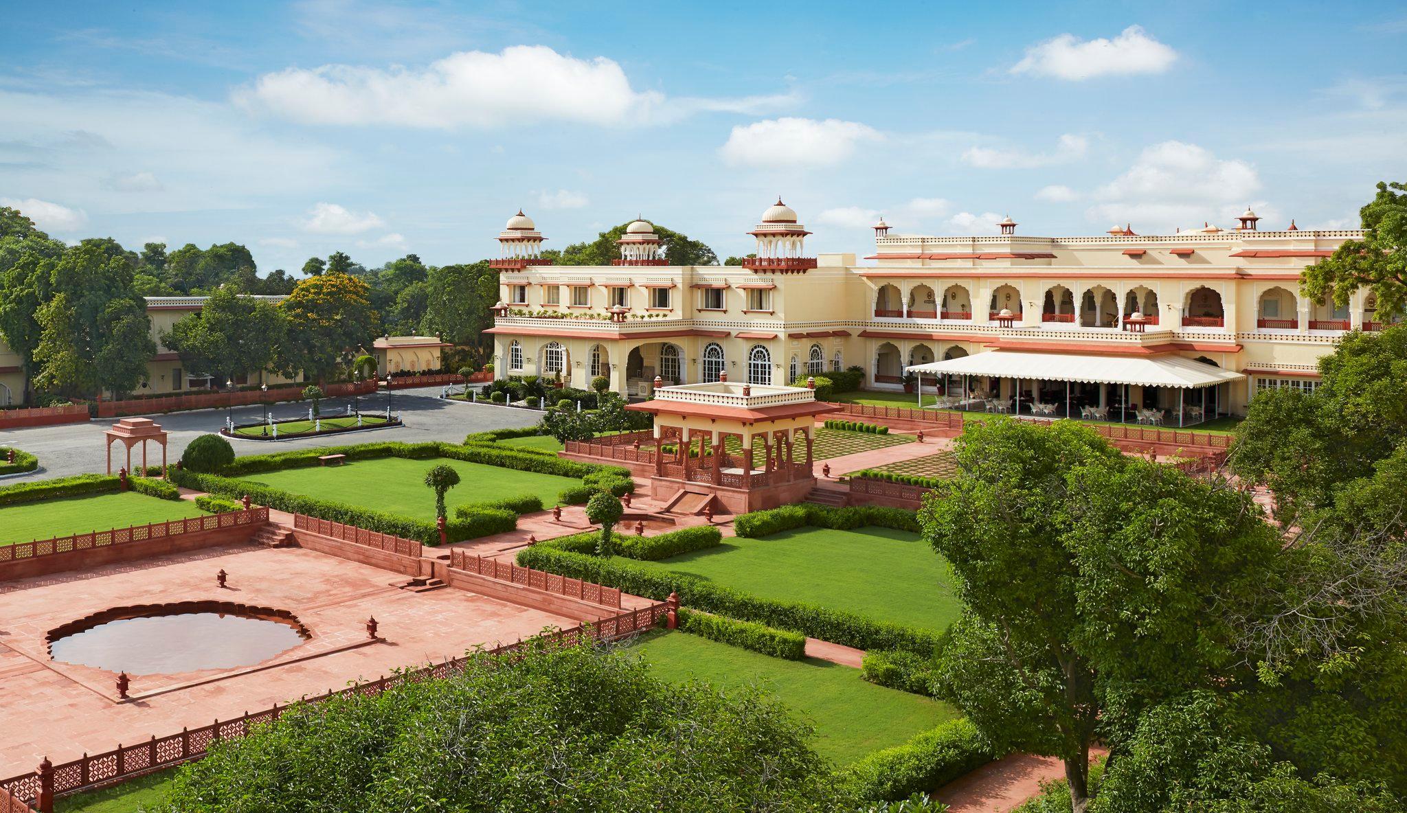 Hotels and Home stays near Albert Hall Museum – Central Museum, Jaipur. Book your Stay now