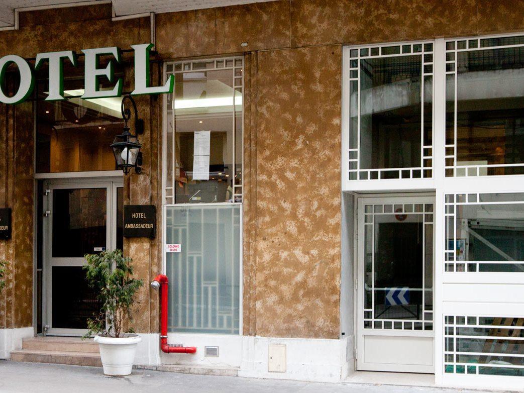 Hotels and Home stays near Cite Metro Station, Paris. Book your Stay now