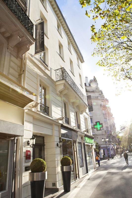 Hotels and Home stays near Boissière Metro Station, Paris. Book your Stay now