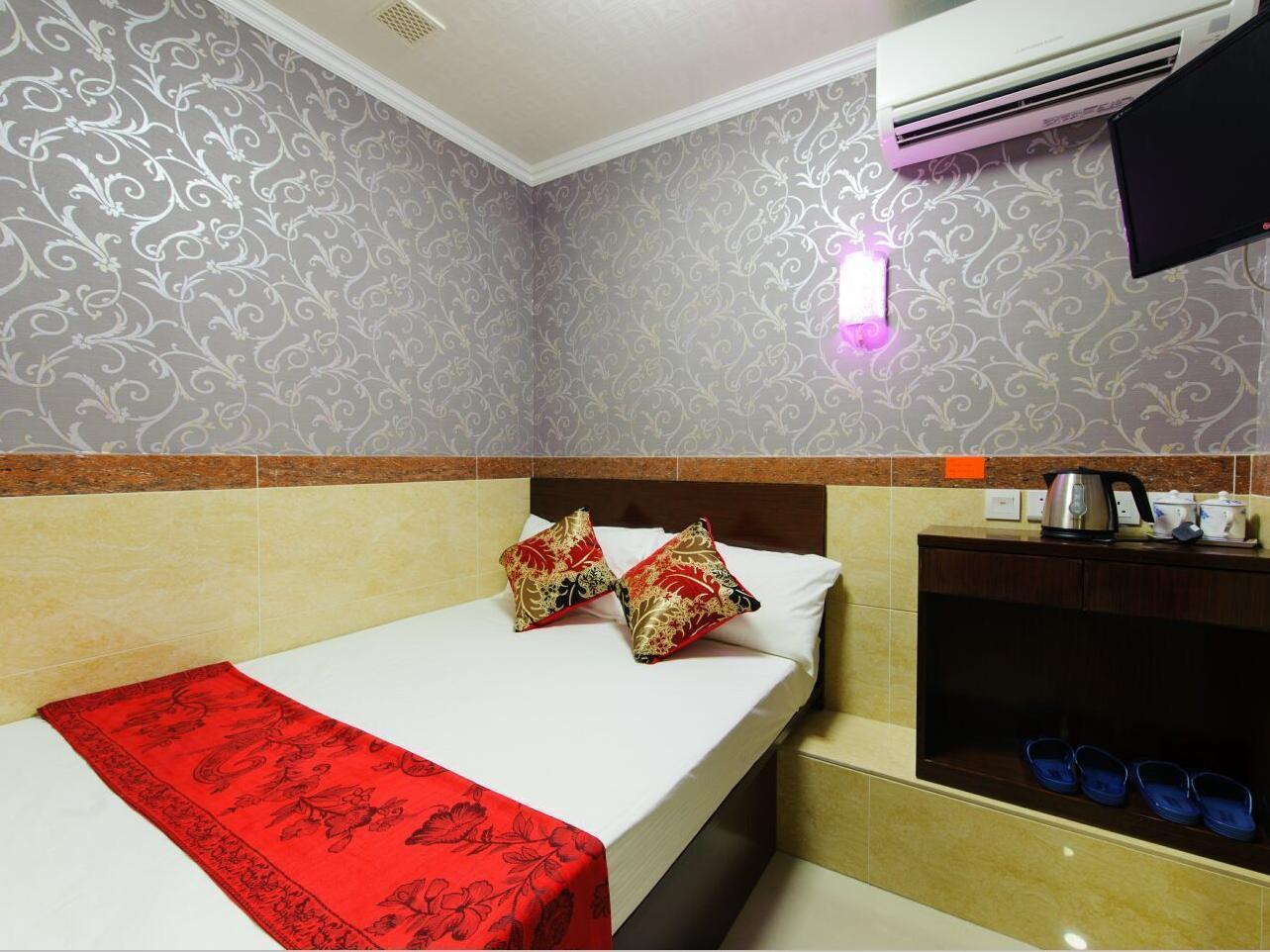 Hotels and Home stays near MTR Nam Cheong Station, Hong Kong. Book your Stay now