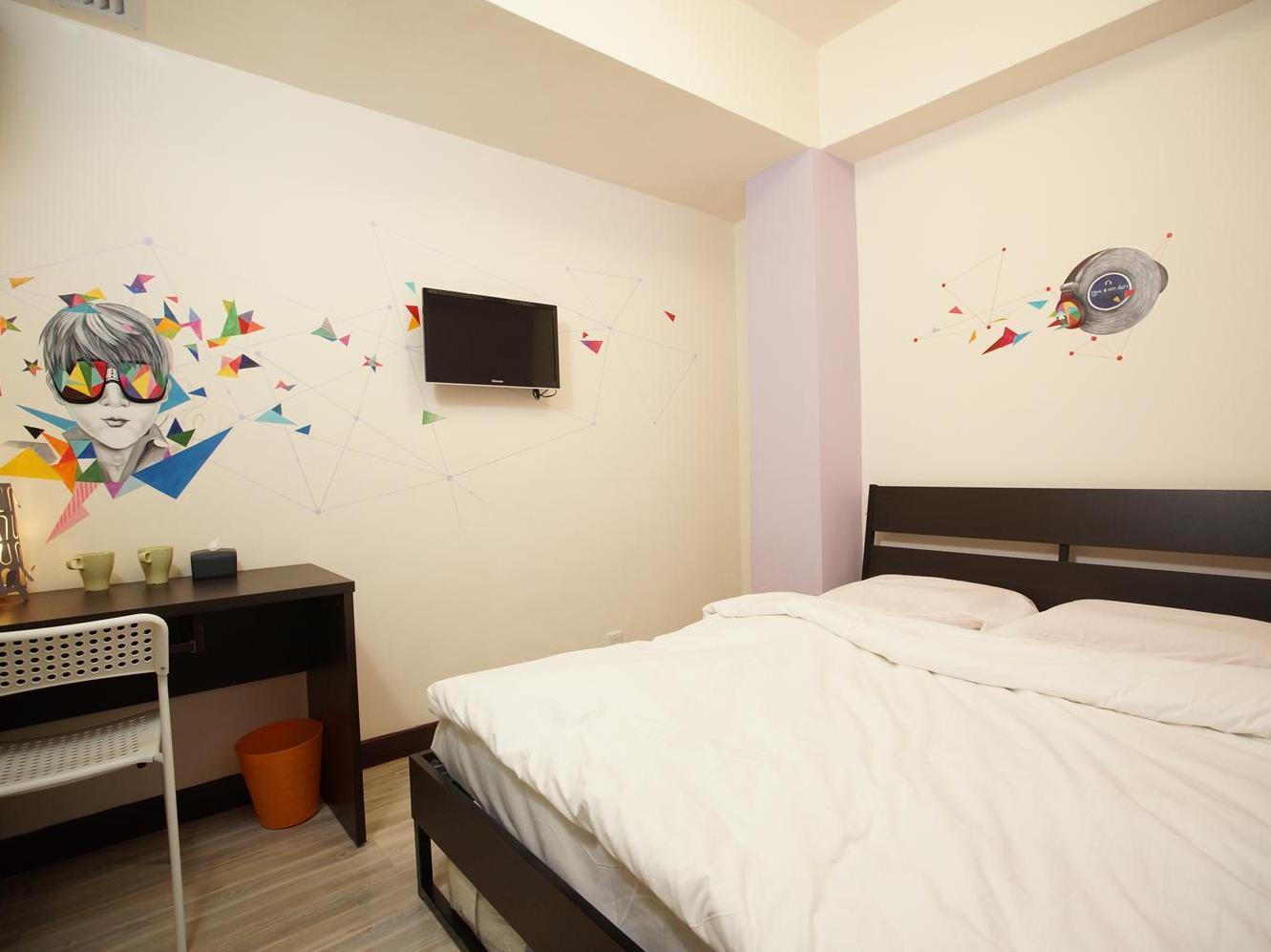 Hotels and Home stays near Ngong Ping 360, Hong Kong. Book your Stay now