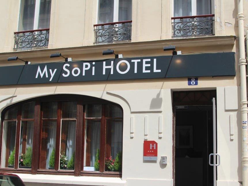 Hotels and Home stays near Hôtel de Ville Metro Station, Paris. Book your Stay now