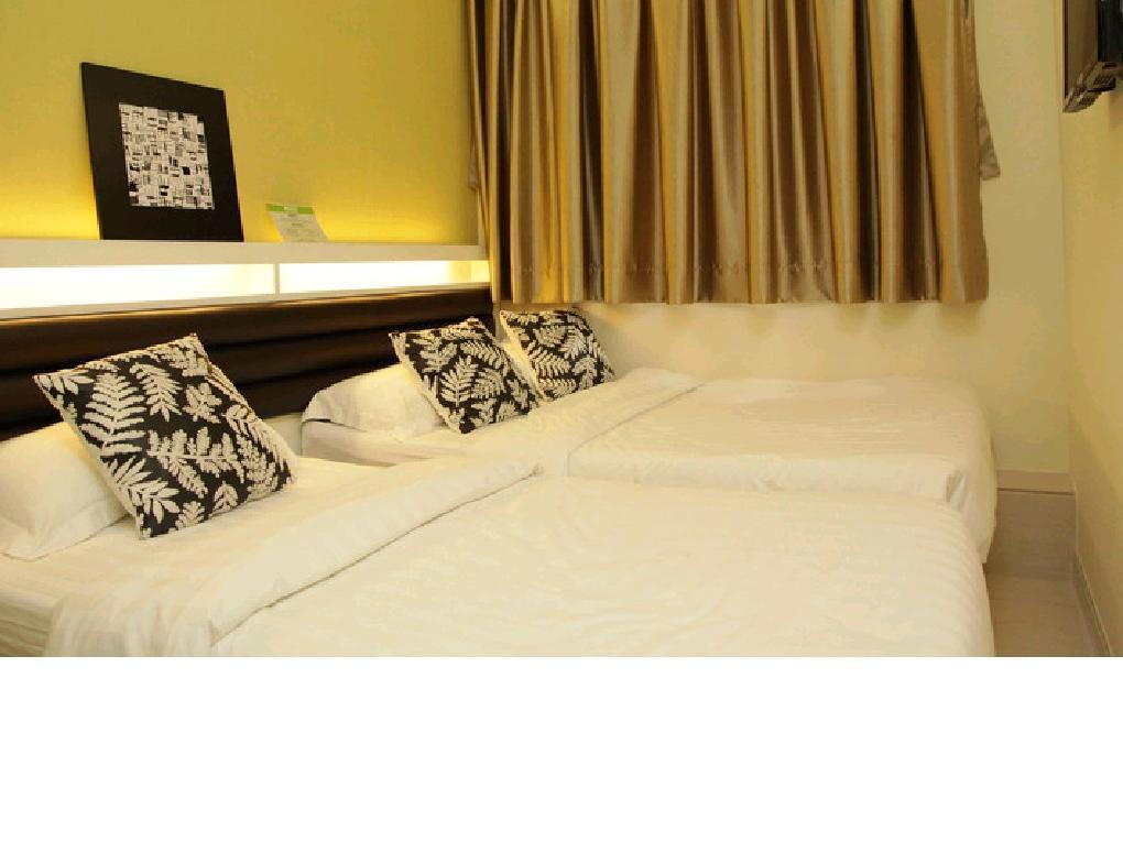 Hotels and Home stays near Statue Square, Hong Kong. Book your Stay now