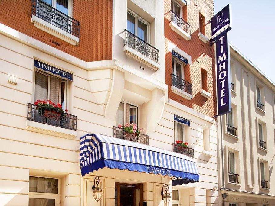 Hotels and Home stays near Odéon Metro Station, Paris. Book your Stay now