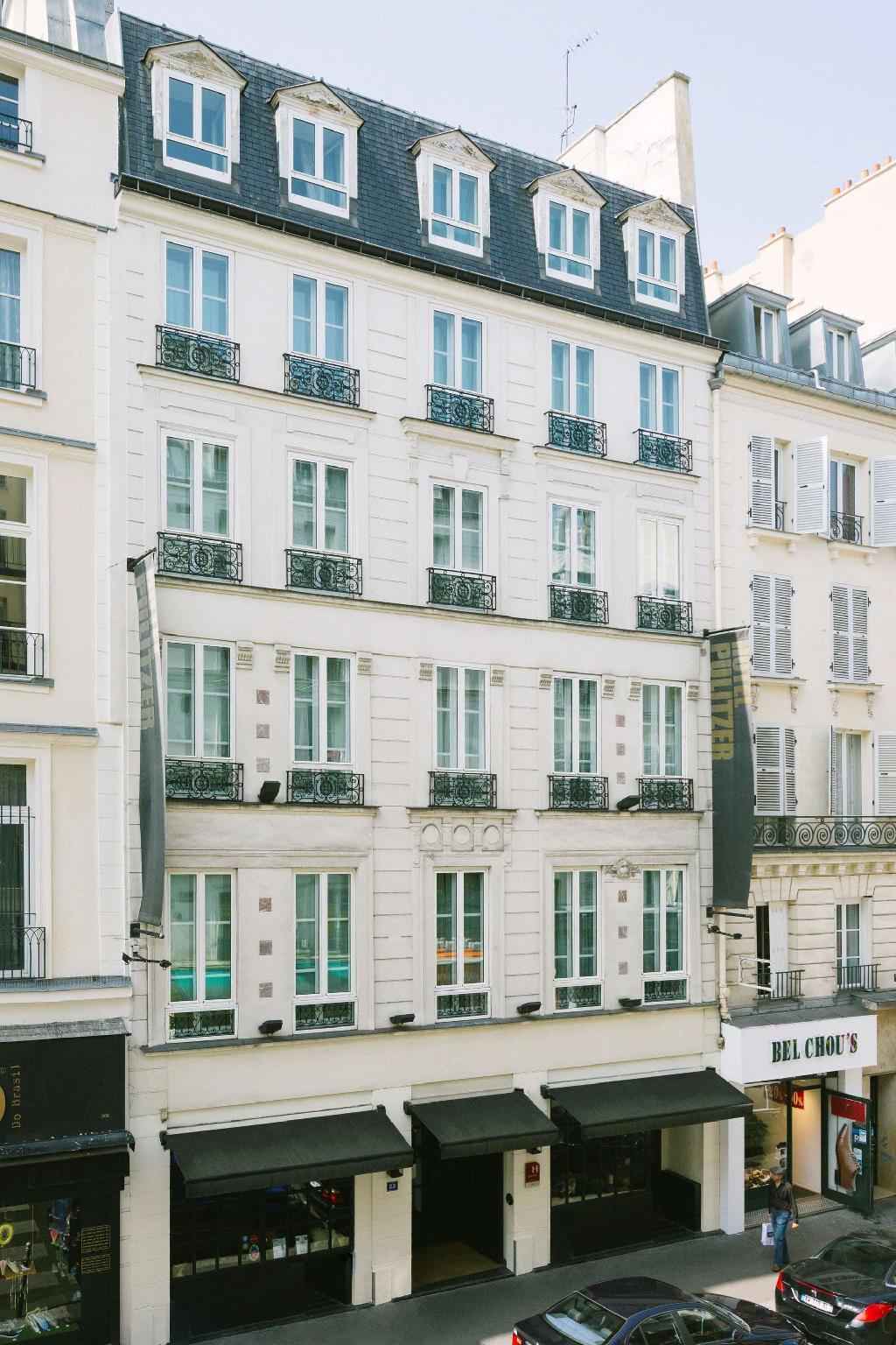 Hotels and Home stays near Rue des Boulets Metro Station, Paris. Book your Stay now