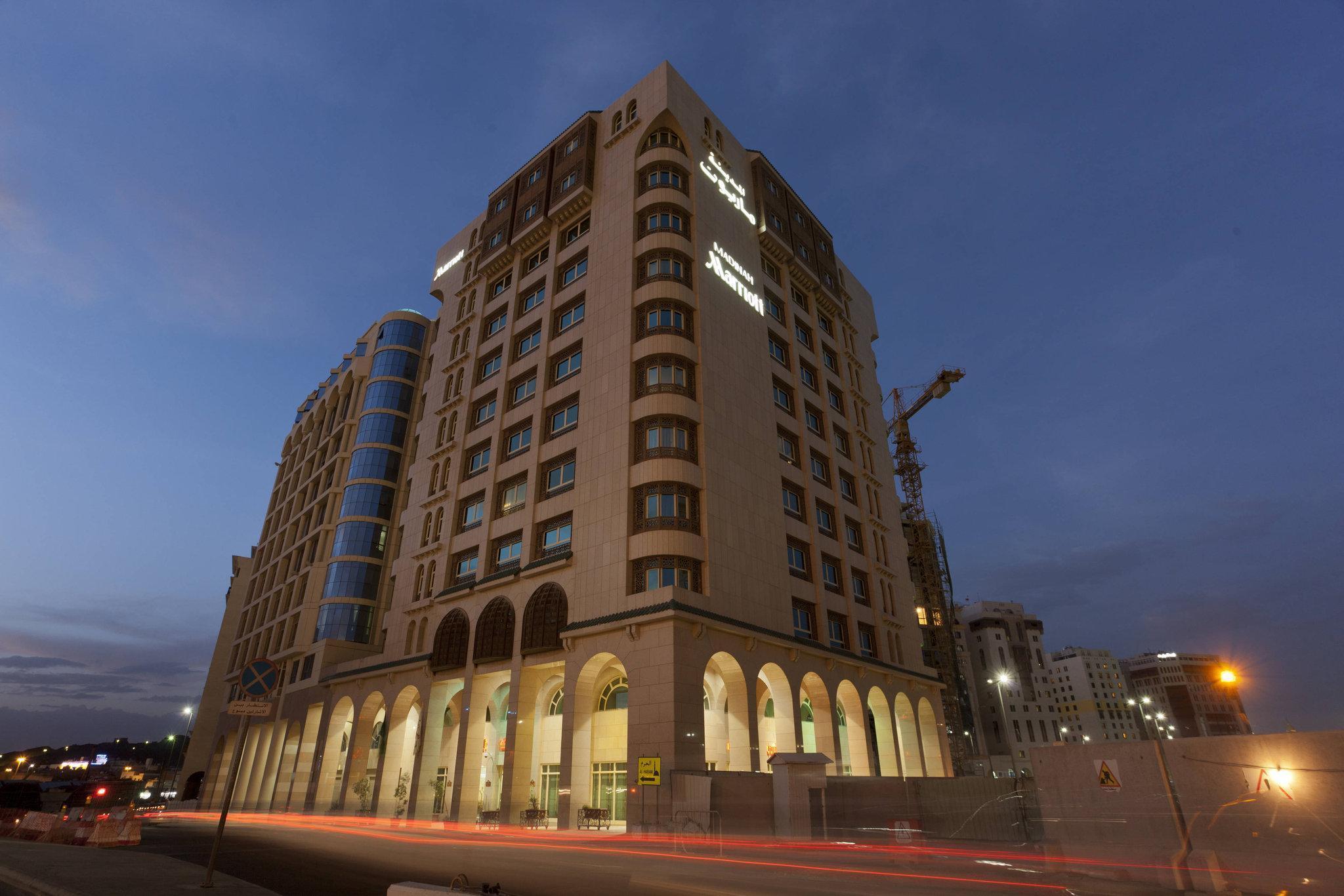 Hotels and Home stays near Al Nakheel Play Land, Al Madinah. Book your Stay now