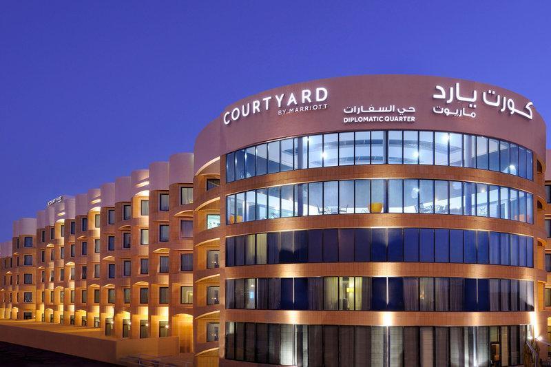 Hotels and Home stays near King Saud University, Riyadh. Book your Stay now