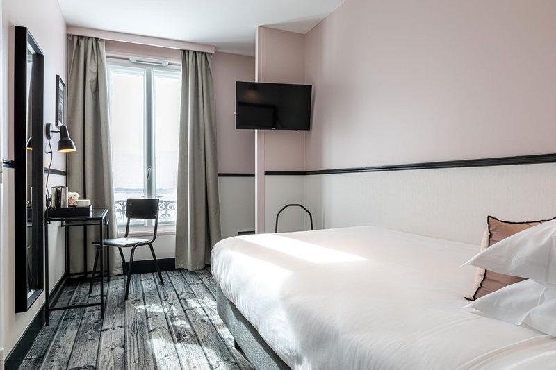 Hotels and Home stays near Bourse Metro Station, Paris. Book your Stay now